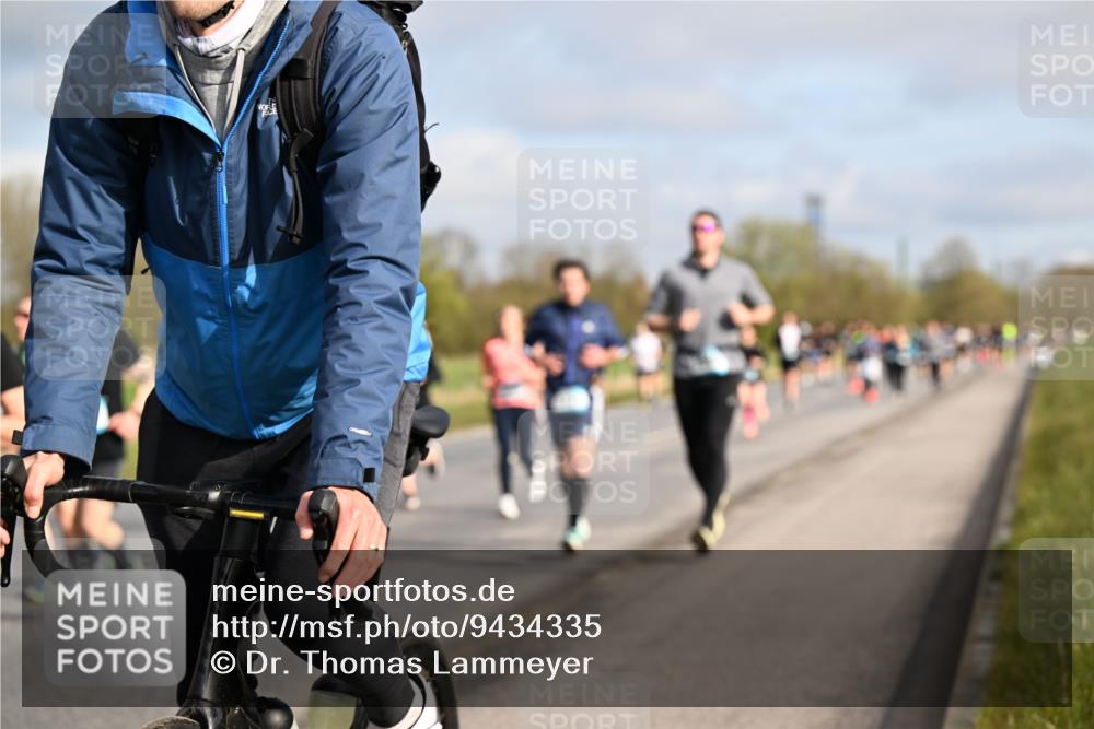 12.04.2026 - 45. Internationalen Wilhelmsburger Insellauf Dr. Thomas Lammeyer http://msf.ph/oto/9434335 12.04.2026 09:20:55 Laufen  meine-sportfotos.de