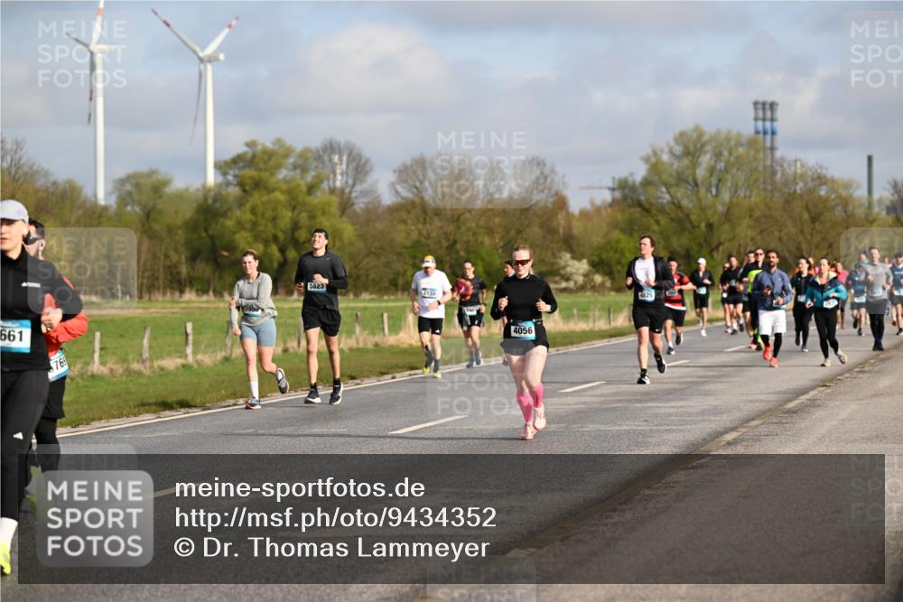 12.04.2026 - 45. Internationalen Wilhelmsburger Insellauf Dr. Thomas Lammeyer http://msf.ph/oto/9434352 12.04.2026 09:20:59 Laufen 661, 769, 5823, 2133, 4056, 4825 meine-sportfotos.de