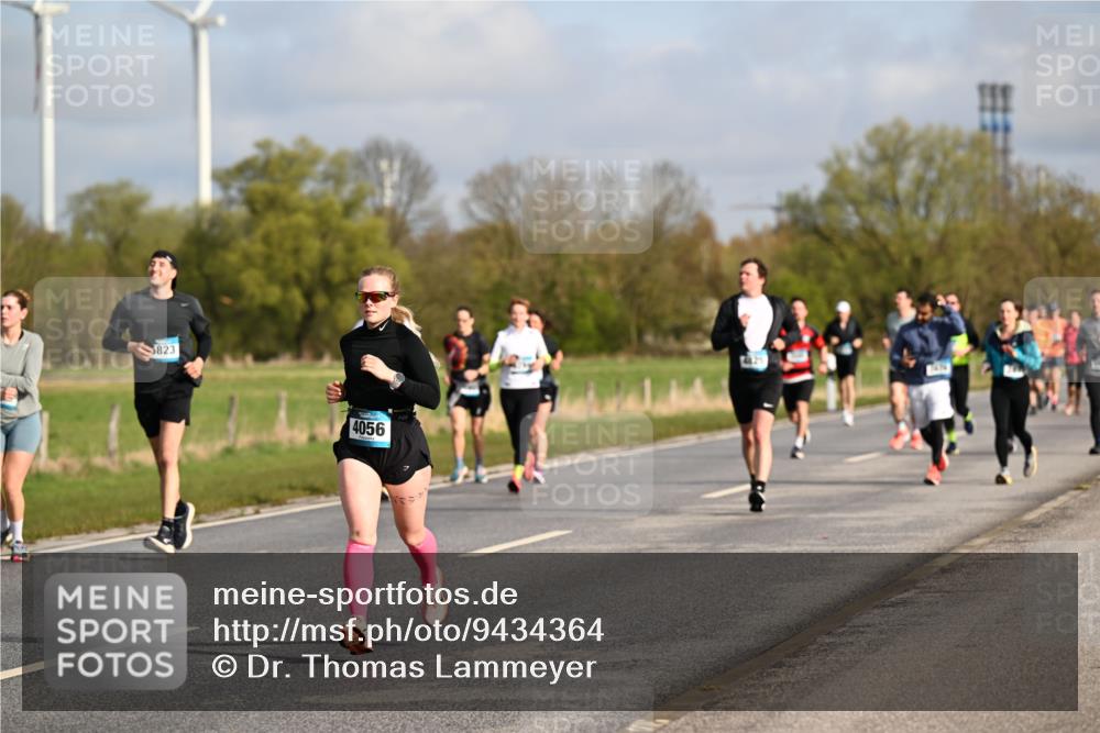 12.04.2026 - 45. Internationalen Wilhelmsburger Insellauf Dr. Thomas Lammeyer http://msf.ph/oto/9434364 12.04.2026 09:21:00 Laufen 5823, 4056 meine-sportfotos.de