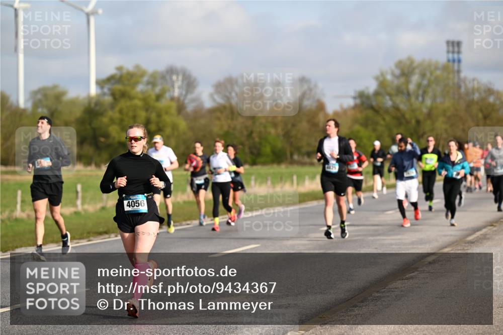 12.04.2026 - 45. Internationalen Wilhelmsburger Insellauf Dr. Thomas Lammeyer http://msf.ph/oto/9434367 12.04.2026 09:21:01 Laufen 4056 meine-sportfotos.de