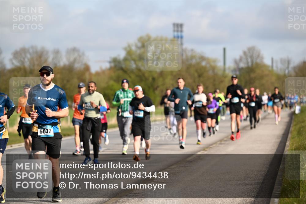 12.04.2026 - 45. Internationalen Wilhelmsburger Insellauf Dr. Thomas Lammeyer http://msf.ph/oto/9434438 12.04.2026 09:21:14 Laufen 5037 meine-sportfotos.de