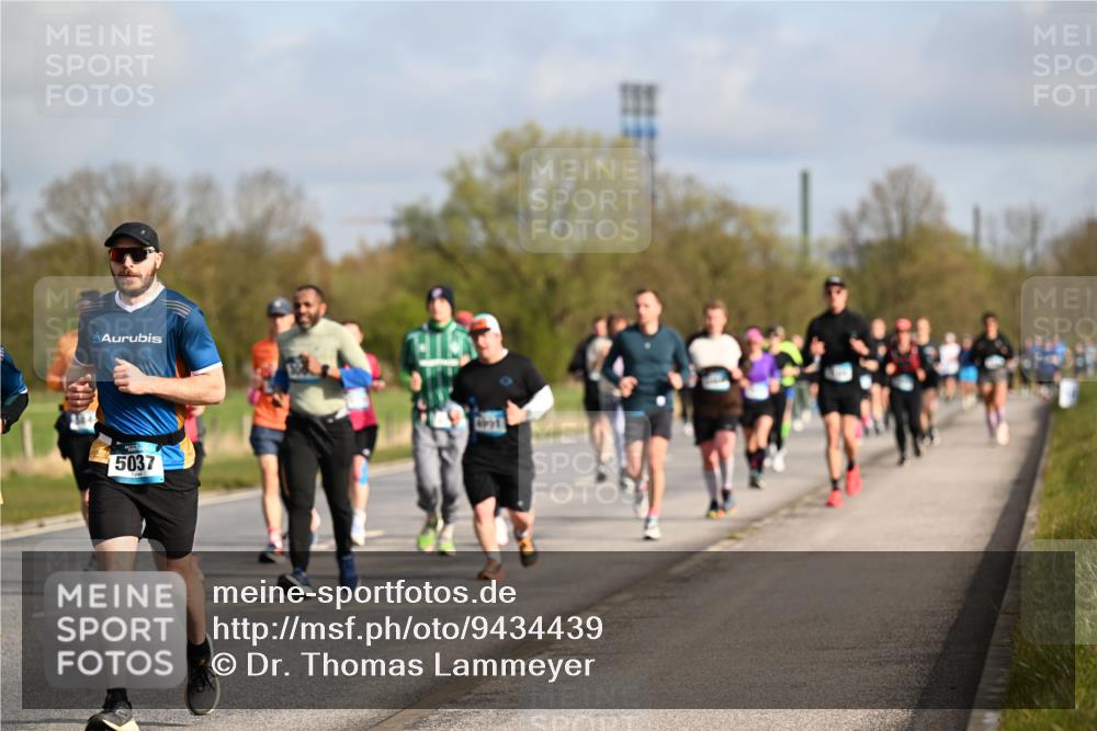 12.04.2026 - 45. Internationalen Wilhelmsburger Insellauf Dr. Thomas Lammeyer http://msf.ph/oto/9434439 12.04.2026 09:21:14 Laufen 5037 meine-sportfotos.de
