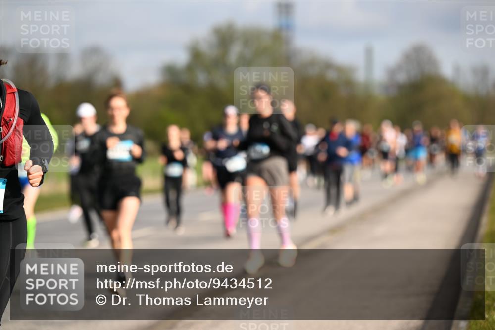 12.04.2026 - 45. Internationalen Wilhelmsburger Insellauf Dr. Thomas Lammeyer http://msf.ph/oto/9434512 12.04.2026 09:21:28 Laufen  meine-sportfotos.de