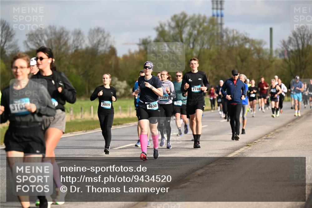 12.04.2026 - 45. Internationalen Wilhelmsburger Insellauf Dr. Thomas Lammeyer http://msf.ph/oto/9434520 12.04.2026 09:21:30 Laufen 3102, 3009, 4630, 2355, 4394, 2746 meine-sportfotos.de