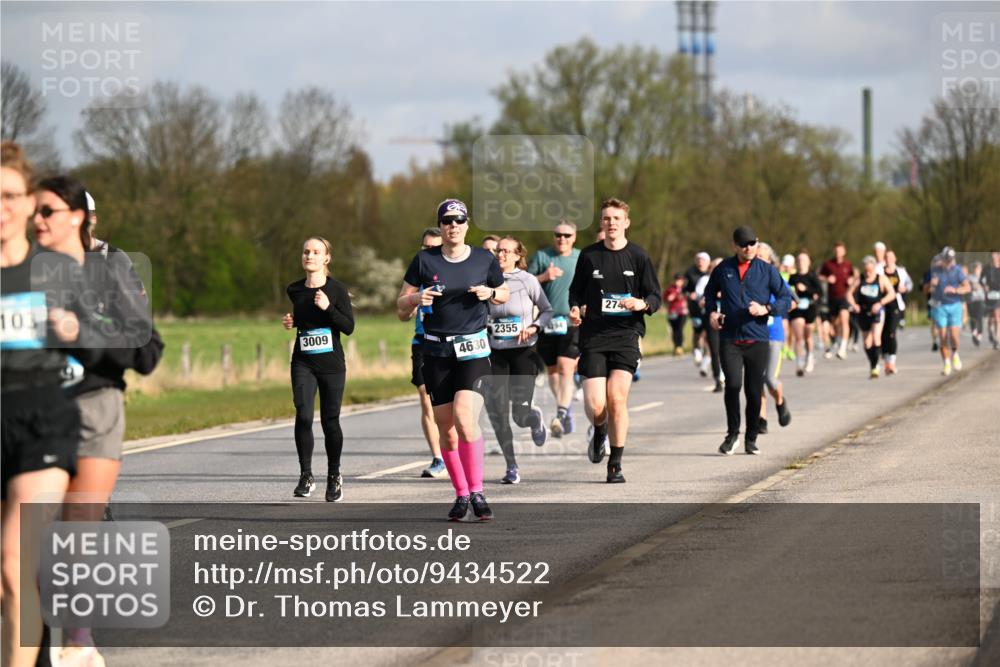 12.04.2026 - 45. Internationalen Wilhelmsburger Insellauf Dr. Thomas Lammeyer http://msf.ph/oto/9434522 12.04.2026 09:21:30 Laufen 103, 3009, 4630, 2355, 274 meine-sportfotos.de