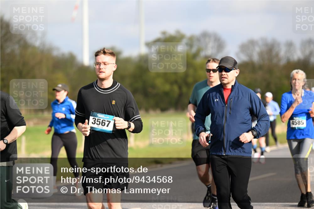 12.04.2026 - 45. Internationalen Wilhelmsburger Insellauf Dr. Thomas Lammeyer http://msf.ph/oto/9434568 12.04.2026 09:21:38 Laufen 3567, 4585 meine-sportfotos.de