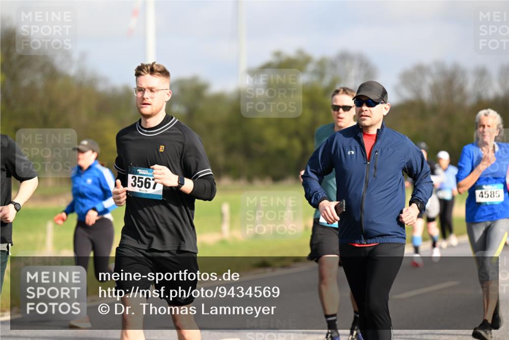 12.04.2026 - 45. Internationalen Wilhelmsburger Insellauf Dr. Thomas Lammeyer http://msf.ph/oto/9434569 12.04.2026 09:21:38 Laufen 3567, 4585 meine-sportfotos.de
