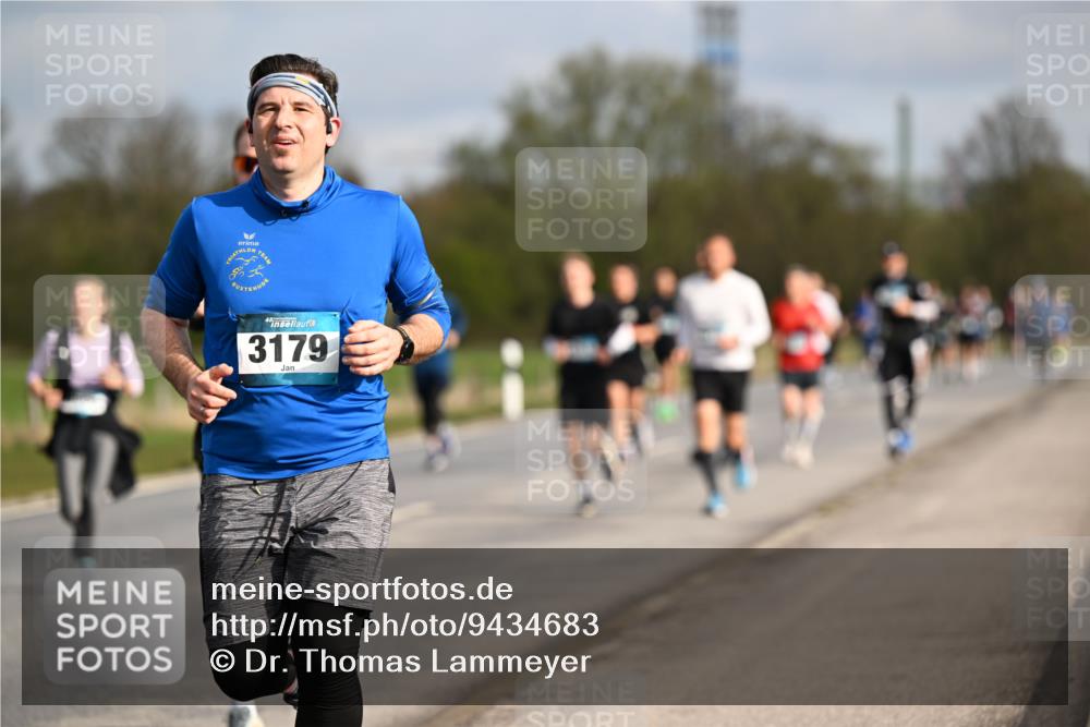 12.04.2026 - 45. Internationalen Wilhelmsburger Insellauf Dr. Thomas Lammeyer http://msf.ph/oto/9434683 12.04.2026 09:22:00 Laufen 45, 3179 meine-sportfotos.de