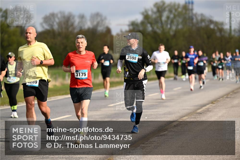 12.04.2026 - 45. Internationalen Wilhelmsburger Insellauf Dr. Thomas Lammeyer http://msf.ph/oto/9434735 12.04.2026 09:22:09 Laufen 4577, 289, 3175, 2598 meine-sportfotos.de