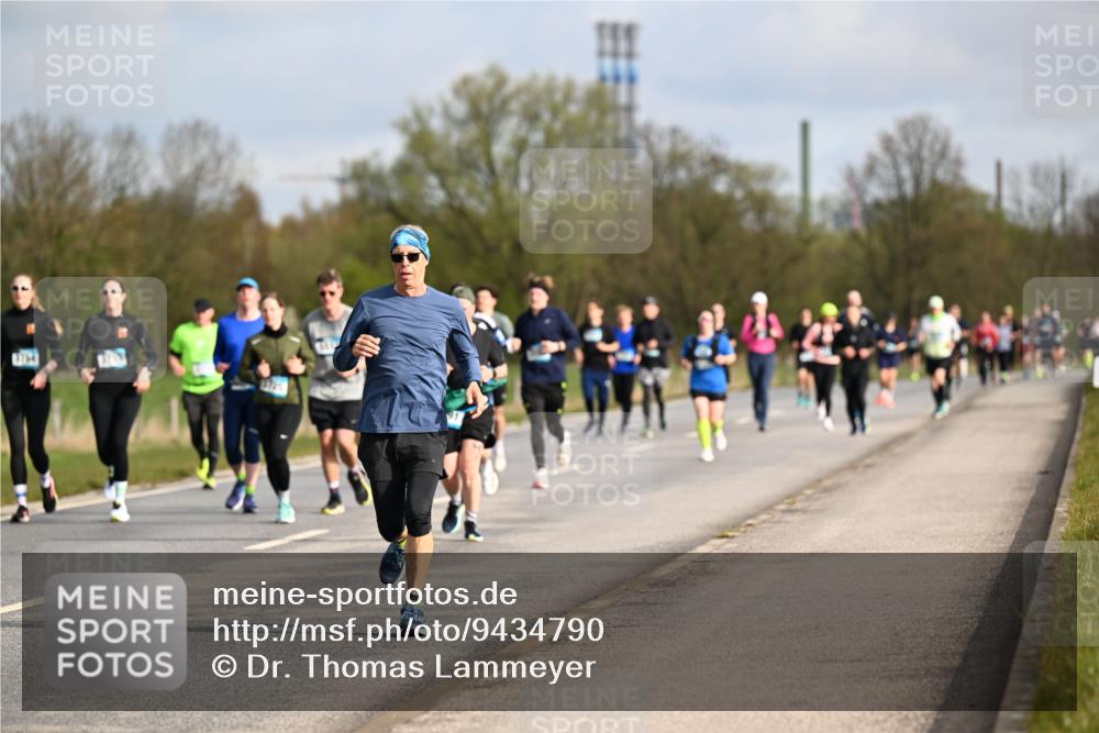 12.04.2026 - 45. Internationalen Wilhelmsburger Insellauf Dr. Thomas Lammeyer http://msf.ph/oto/9434790 12.04.2026 09:22:22 Laufen  meine-sportfotos.de