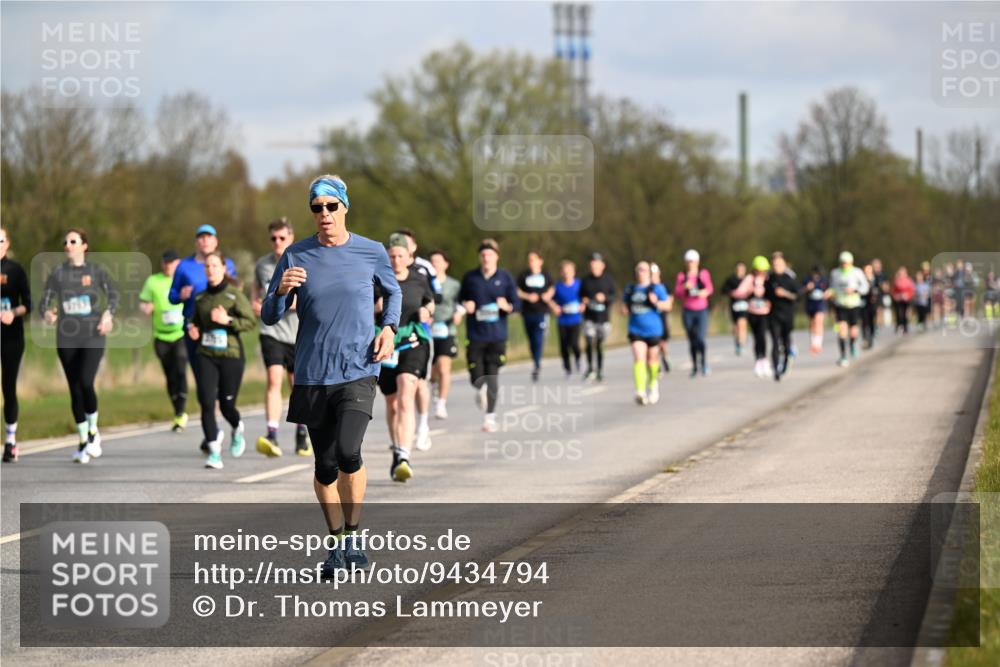 12.04.2026 - 45. Internationalen Wilhelmsburger Insellauf Dr. Thomas Lammeyer http://msf.ph/oto/9434794 12.04.2026 09:22:22 Laufen  meine-sportfotos.de