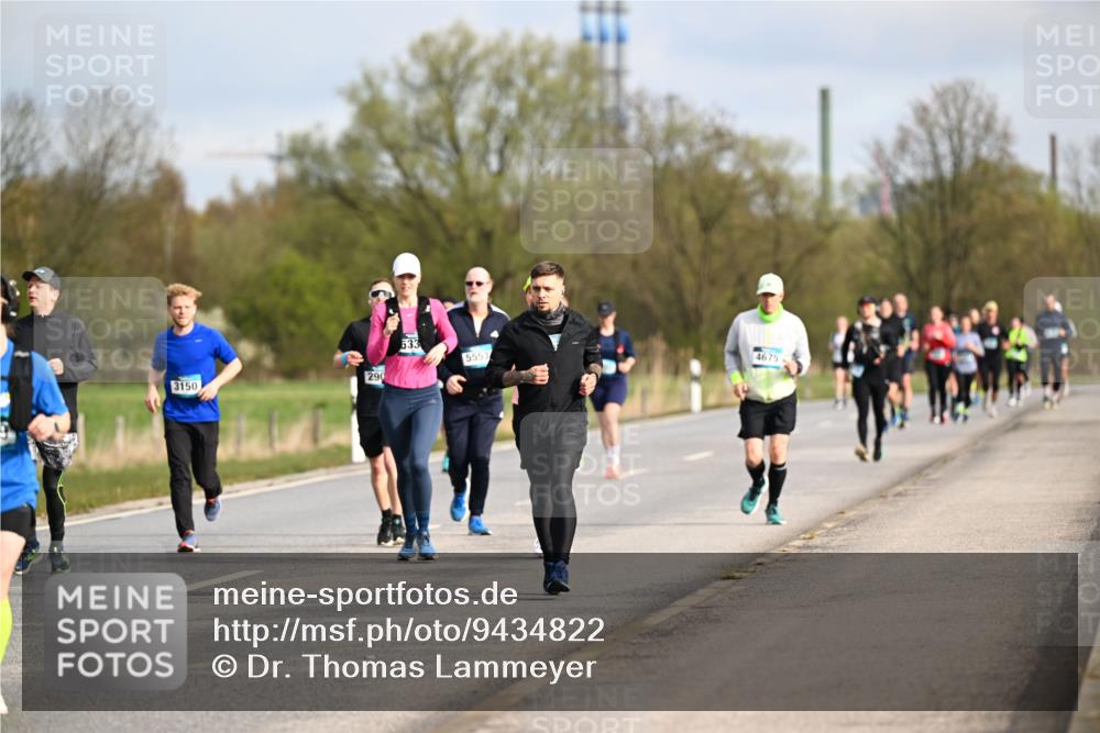 12.04.2026 - 45. Internationalen Wilhelmsburger Insellauf Dr. Thomas Lammeyer http://msf.ph/oto/9434822 12.04.2026 09:22:33 Laufen 3150 meine-sportfotos.de