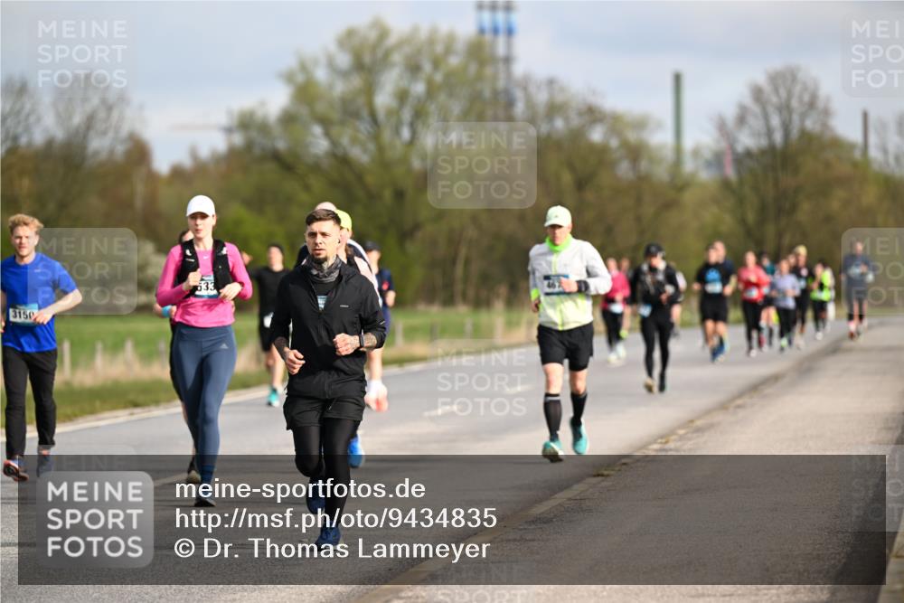 12.04.2026 - 45. Internationalen Wilhelmsburger Insellauf Dr. Thomas Lammeyer http://msf.ph/oto/9434835 12.04.2026 09:22:36 Laufen 3150, 633 meine-sportfotos.de