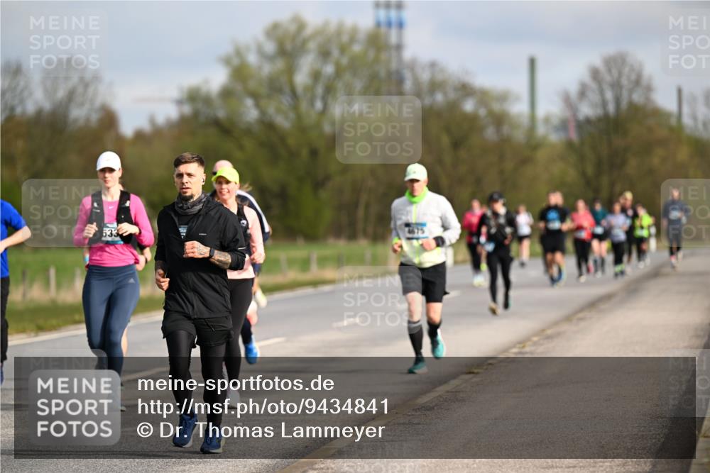 12.04.2026 - 45. Internationalen Wilhelmsburger Insellauf Dr. Thomas Lammeyer http://msf.ph/oto/9434841 12.04.2026 09:22:36 Laufen 533 meine-sportfotos.de