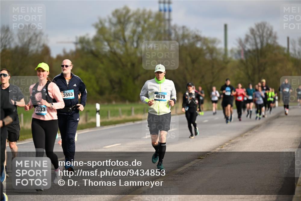 12.04.2026 - 45. Internationalen Wilhelmsburger Insellauf Dr. Thomas Lammeyer http://msf.ph/oto/9434853 12.04.2026 09:22:38 Laufen 5333, 5553, 4675 meine-sportfotos.de