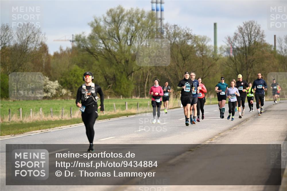 12.04.2026 - 45. Internationalen Wilhelmsburger Insellauf Dr. Thomas Lammeyer http://msf.ph/oto/9434884 12.04.2026 09:22:44 Laufen  meine-sportfotos.de