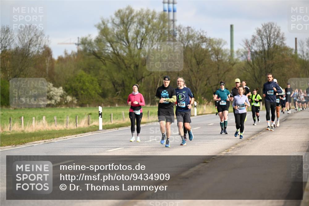12.04.2026 - 45. Internationalen Wilhelmsburger Insellauf Dr. Thomas Lammeyer http://msf.ph/oto/9434909 12.04.2026 09:22:48 Laufen 4499 meine-sportfotos.de