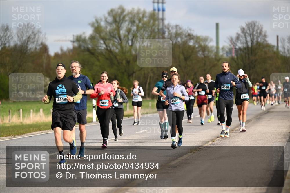 12.04.2026 - 45. Internationalen Wilhelmsburger Insellauf Dr. Thomas Lammeyer http://msf.ph/oto/9434934 12.04.2026 09:22:54 Laufen 4448, 361, 2808, 747, 4499, 4500, 5544 meine-sportfotos.de