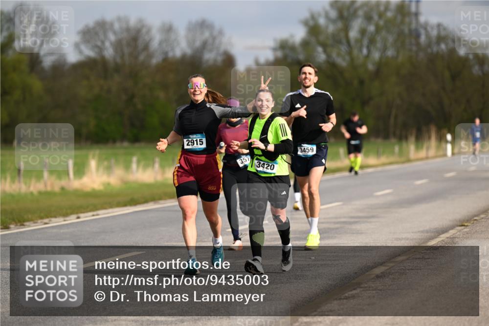 12.04.2026 - 45. Internationalen Wilhelmsburger Insellauf Dr. Thomas Lammeyer http://msf.ph/oto/9435003 12.04.2026 09:23:06 Laufen 2915, 357, 3420, 3459 meine-sportfotos.de