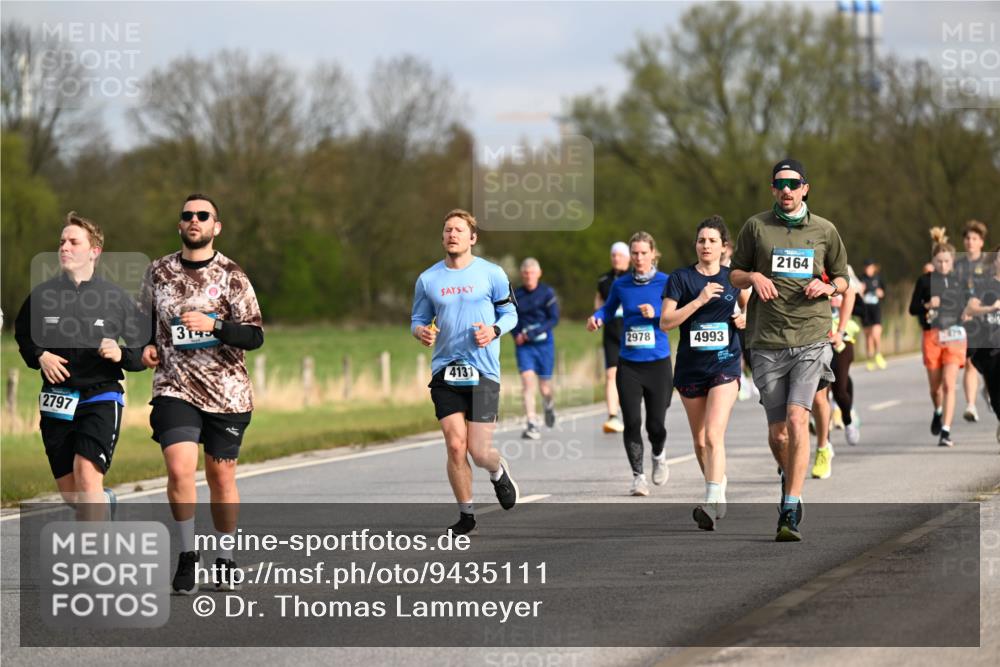 12.04.2026 - 45. Internationalen Wilhelmsburger Insellauf Dr. Thomas Lammeyer http://msf.ph/oto/9435111 12.04.2026 09:23:29 Laufen 2797, 314, 2978, 4993, 4131, 2164 meine-sportfotos.de