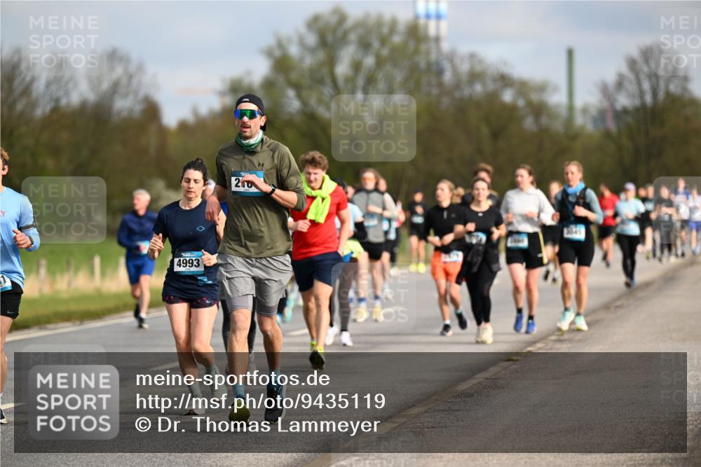 12.04.2026 - 45. Internationalen Wilhelmsburger Insellauf Dr. Thomas Lammeyer http://msf.ph/oto/9435119 12.04.2026 09:23:31 Laufen 4993, 210 meine-sportfotos.de