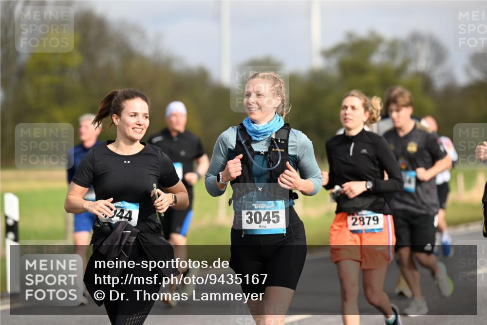 12.04.2026 - 45. Internationalen Wilhelmsburger Insellauf Dr. Thomas Lammeyer http://msf.ph/oto/9435167 12.04.2026 09:23:41 Laufen 944, 3045, 2879 meine-sportfotos.de