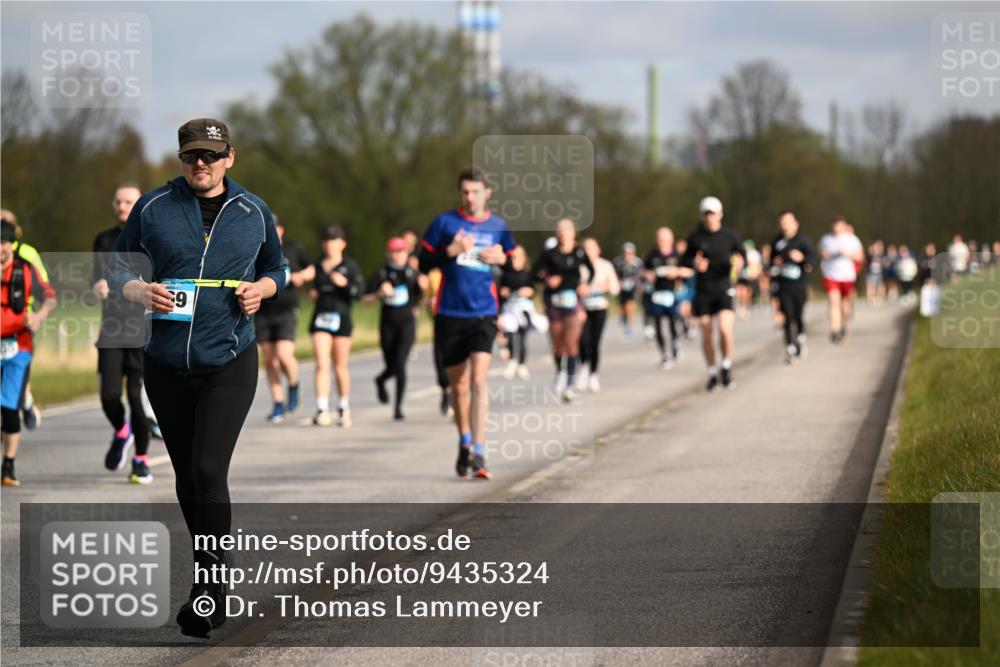 12.04.2026 - 45. Internationalen Wilhelmsburger Insellauf Dr. Thomas Lammeyer http://msf.ph/oto/9435324 12.04.2026 09:24:09 Laufen 9 meine-sportfotos.de