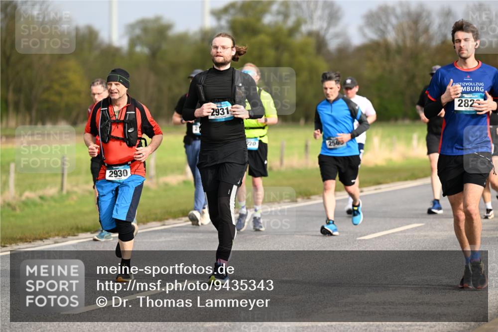 12.04.2026 - 45. Internationalen Wilhelmsburger Insellauf Dr. Thomas Lammeyer http://msf.ph/oto/9435343 12.04.2026 09:24:13 Laufen 2930, 2931, 920, 2560, 282 meine-sportfotos.de