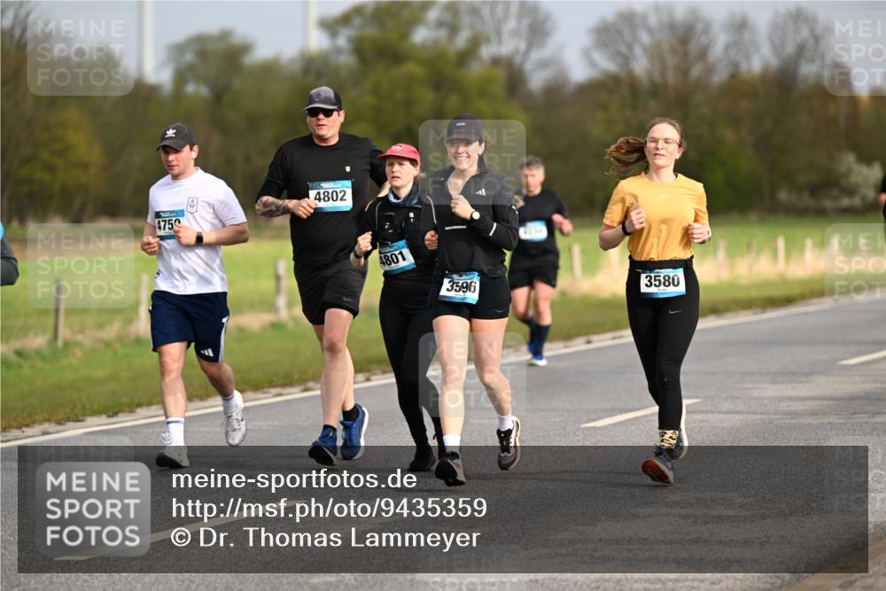 12.04.2026 - 45. Internationalen Wilhelmsburger Insellauf Dr. Thomas Lammeyer http://msf.ph/oto/9435359 12.04.2026 09:24:16 Laufen 4802, 4759, 4801, 3580, 3596 meine-sportfotos.de