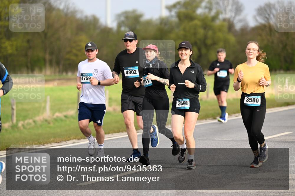 12.04.2026 - 45. Internationalen Wilhelmsburger Insellauf Dr. Thomas Lammeyer http://msf.ph/oto/9435363 12.04.2026 09:24:17 Laufen 4759, 4802, 801, 3596, 3580 meine-sportfotos.de