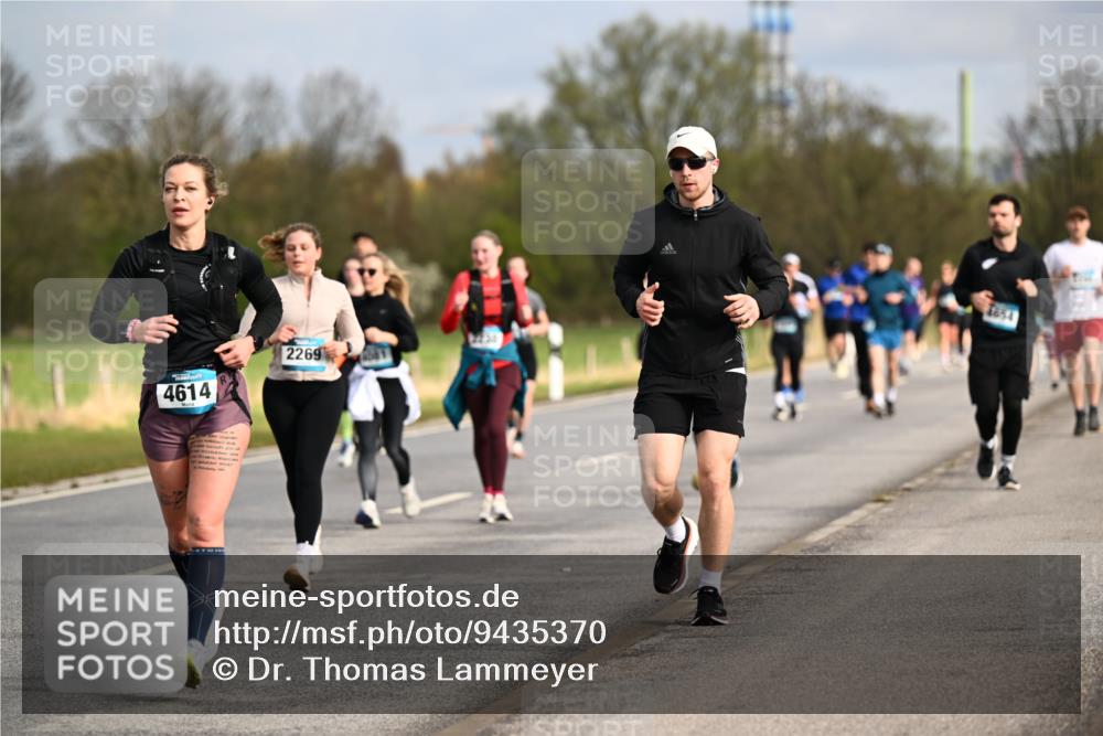 12.04.2026 - 45. Internationalen Wilhelmsburger Insellauf Dr. Thomas Lammeyer http://msf.ph/oto/9435370 12.04.2026 09:24:19 Laufen 2269, 4614 meine-sportfotos.de