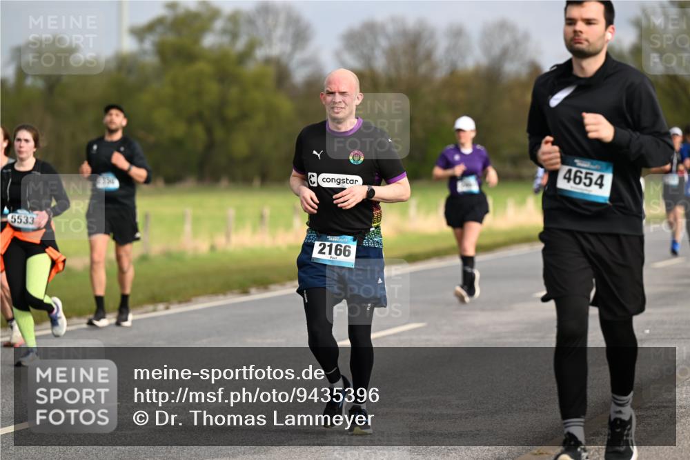 12.04.2026 - 45. Internationalen Wilhelmsburger Insellauf Dr. Thomas Lammeyer http://msf.ph/oto/9435396 12.04.2026 09:24:26 Laufen 5533, 4654, 2166 meine-sportfotos.de