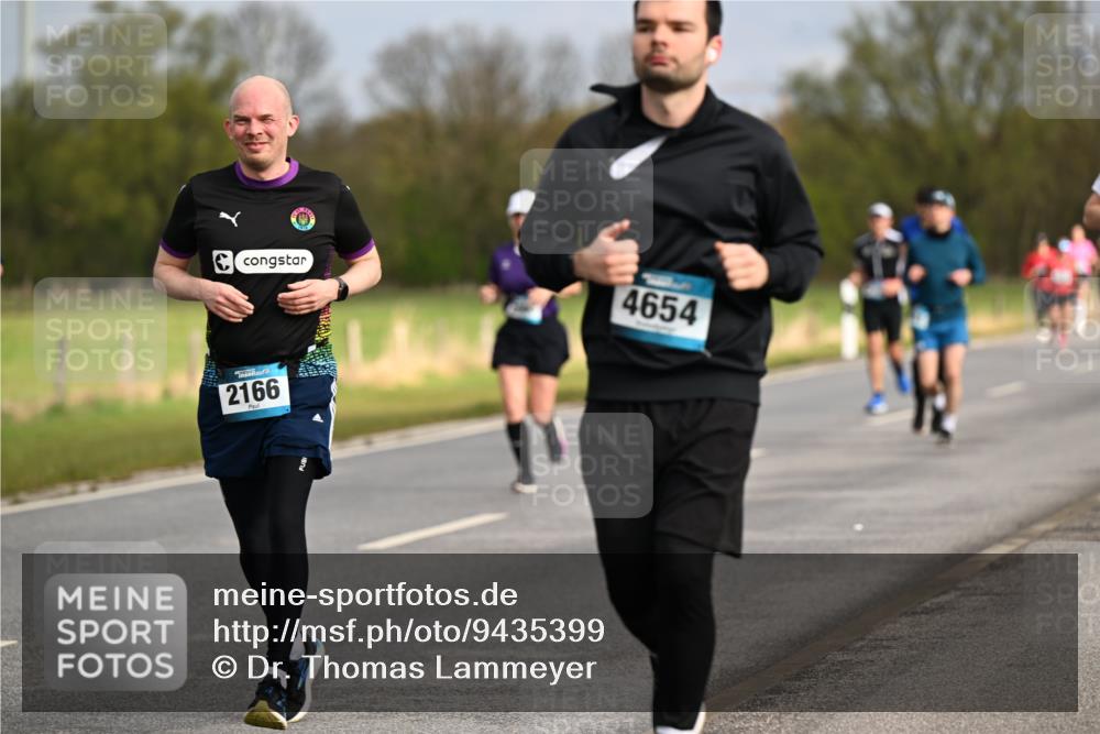 12.04.2026 - 45. Internationalen Wilhelmsburger Insellauf Dr. Thomas Lammeyer http://msf.ph/oto/9435399 12.04.2026 09:24:26 Laufen 4654, 2166 meine-sportfotos.de