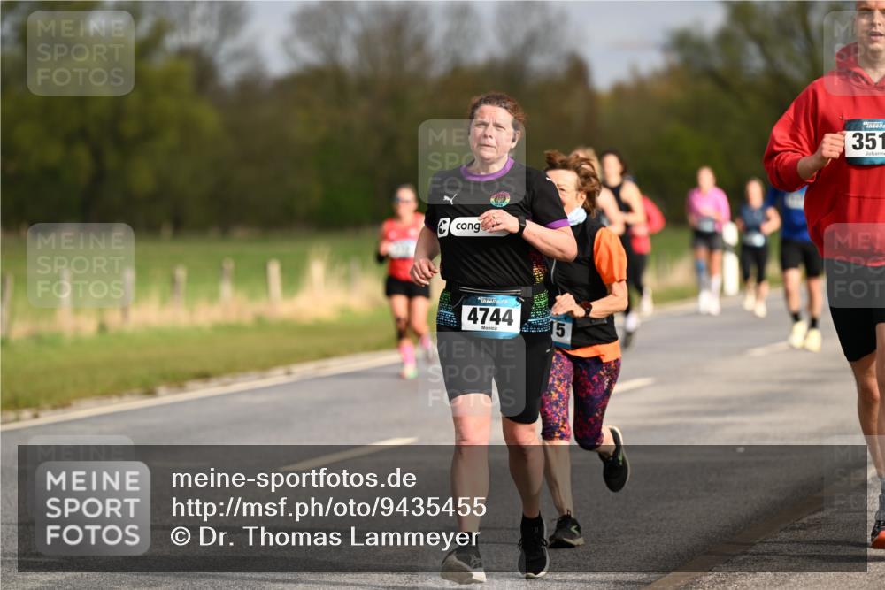 12.04.2026 - 45. Internationalen Wilhelmsburger Insellauf Dr. Thomas Lammeyer http://msf.ph/oto/9435455 12.04.2026 09:24:38 Laufen 4744, 15, 351 meine-sportfotos.de
