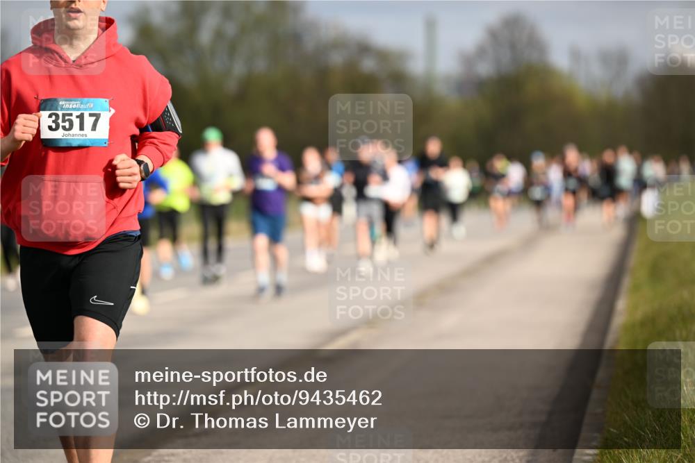 12.04.2026 - 45. Internationalen Wilhelmsburger Insellauf Dr. Thomas Lammeyer http://msf.ph/oto/9435462 12.04.2026 09:24:39 Laufen 3517 meine-sportfotos.de