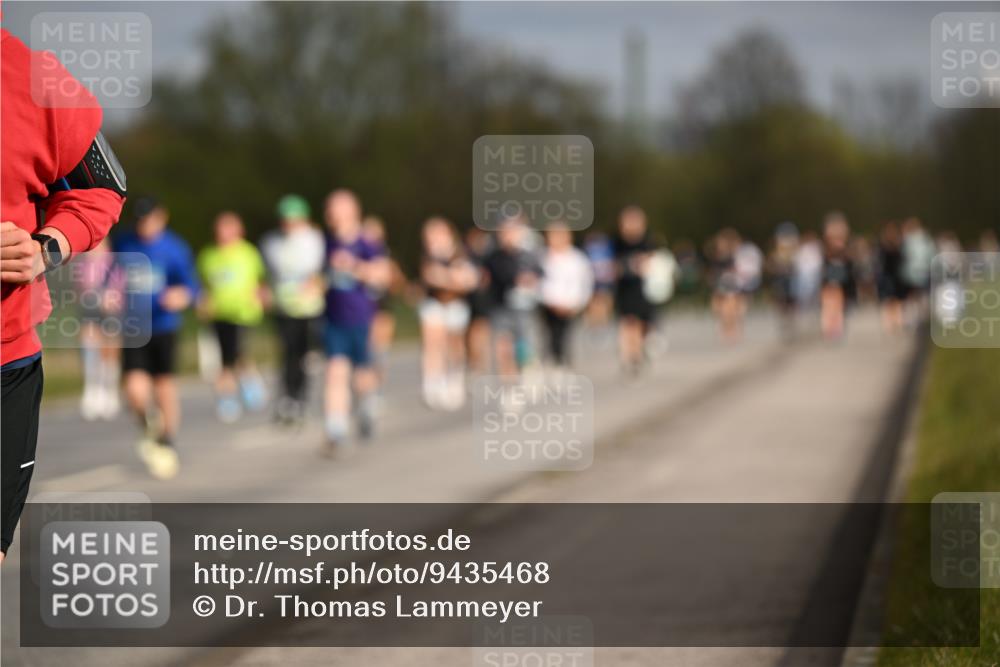 12.04.2026 - 45. Internationalen Wilhelmsburger Insellauf Dr. Thomas Lammeyer http://msf.ph/oto/9435468 12.04.2026 09:24:40 Laufen  meine-sportfotos.de
