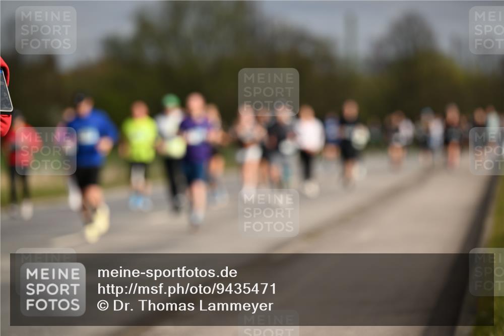 12.04.2026 - 45. Internationalen Wilhelmsburger Insellauf Dr. Thomas Lammeyer http://msf.ph/oto/9435471 12.04.2026 09:24:40 Laufen  meine-sportfotos.de