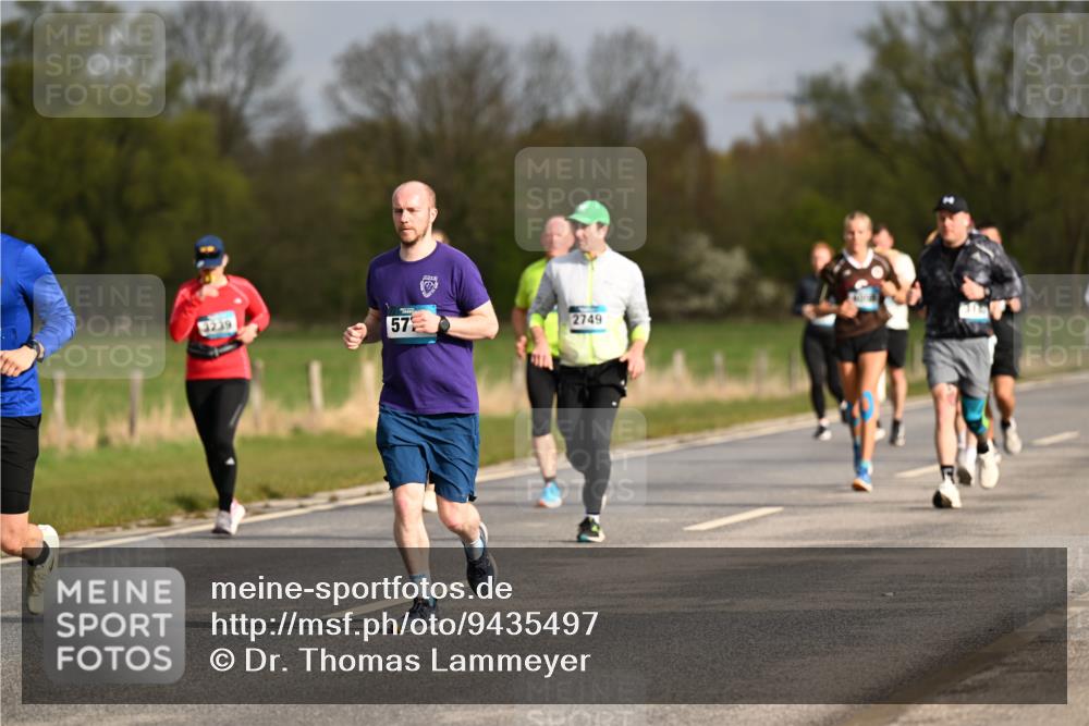 12.04.2026 - 45. Internationalen Wilhelmsburger Insellauf Dr. Thomas Lammeyer http://msf.ph/oto/9435497 12.04.2026 09:24:45 Laufen 57, 2749 meine-sportfotos.de