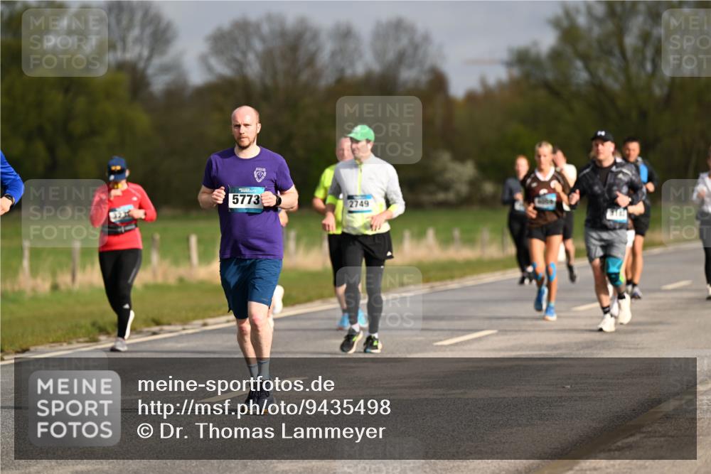 12.04.2026 - 45. Internationalen Wilhelmsburger Insellauf Dr. Thomas Lammeyer http://msf.ph/oto/9435498 12.04.2026 09:24:45 Laufen 5773, 2749 meine-sportfotos.de