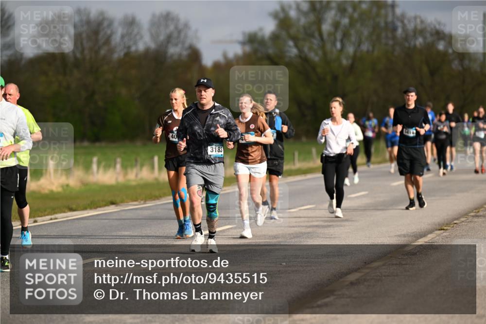 12.04.2026 - 45. Internationalen Wilhelmsburger Insellauf Dr. Thomas Lammeyer http://msf.ph/oto/9435515 12.04.2026 09:24:48 Laufen 40, 3183 meine-sportfotos.de