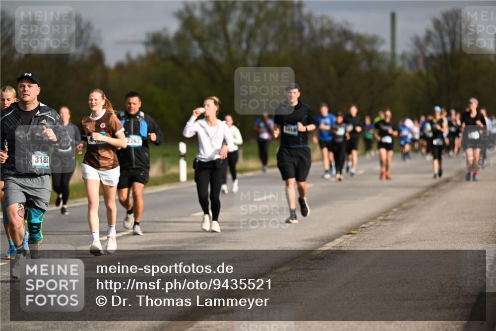 12.04.2026 - 45. Internationalen Wilhelmsburger Insellauf Dr. Thomas Lammeyer http://msf.ph/oto/9435521 12.04.2026 09:24:49 Laufen 3183, 2267 meine-sportfotos.de
