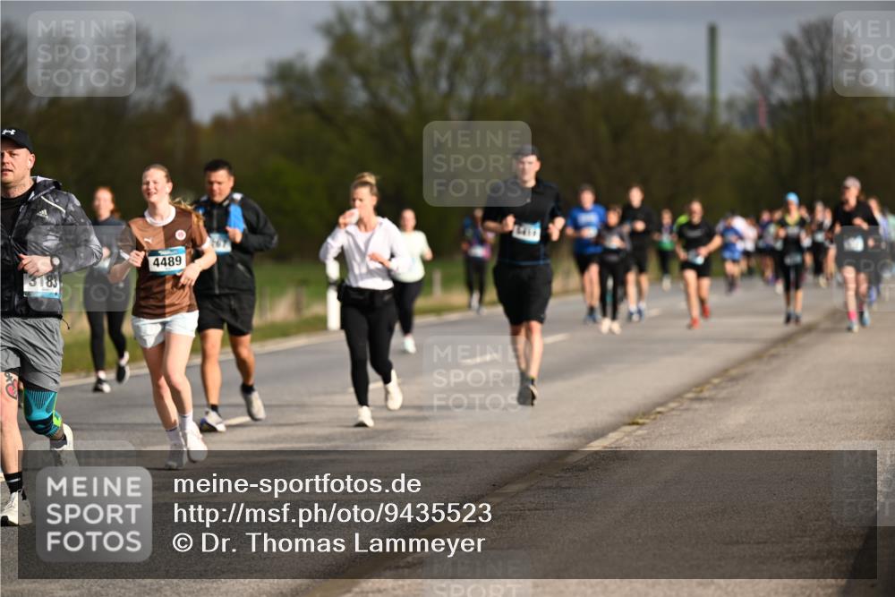 12.04.2026 - 45. Internationalen Wilhelmsburger Insellauf Dr. Thomas Lammeyer http://msf.ph/oto/9435523 12.04.2026 09:24:49 Laufen 4489 meine-sportfotos.de
