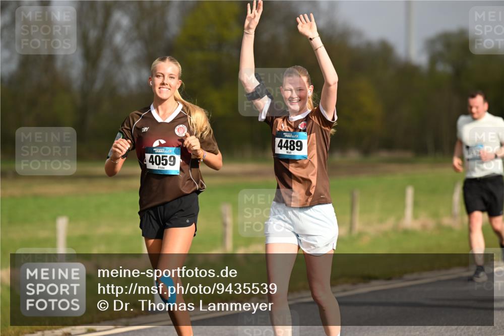 12.04.2026 - 45. Internationalen Wilhelmsburger Insellauf Dr. Thomas Lammeyer http://msf.ph/oto/9435539 12.04.2026 09:24:54 Laufen 4059, 4489 meine-sportfotos.de