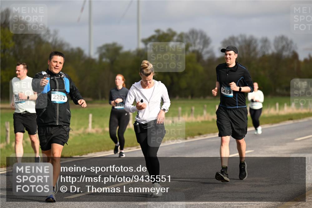 12.04.2026 - 45. Internationalen Wilhelmsburger Insellauf Dr. Thomas Lammeyer http://msf.ph/oto/9435551 12.04.2026 09:24:57 Laufen 2267, 5419 meine-sportfotos.de