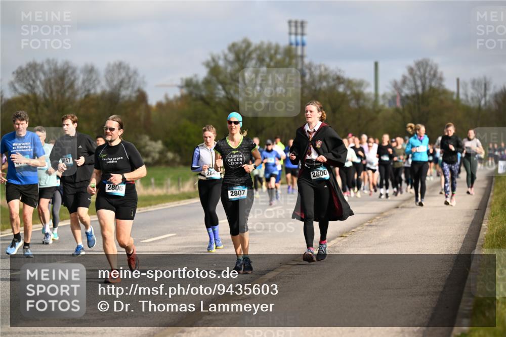 12.04.2026 - 45. Internationalen Wilhelmsburger Insellauf Dr. Thomas Lammeyer http://msf.ph/oto/9435603 12.04.2026 09:25:08 Laufen 4147, 2806, 264, 2807, 2800 meine-sportfotos.de