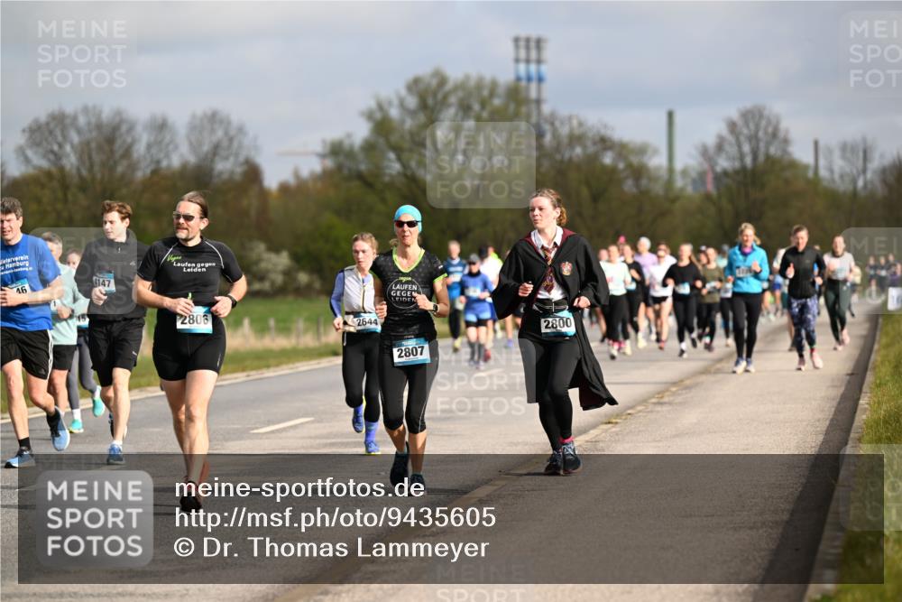 12.04.2026 - 45. Internationalen Wilhelmsburger Insellauf Dr. Thomas Lammeyer http://msf.ph/oto/9435605 12.04.2026 09:25:08 Laufen 16, 4147, 2806, 2644, 2807, 2800 meine-sportfotos.de