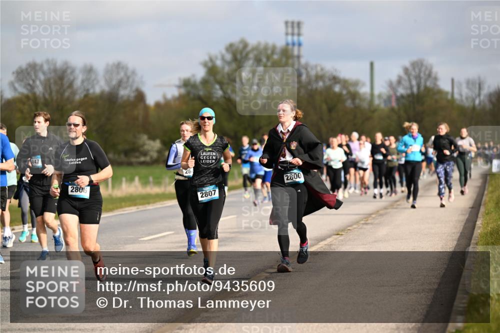 12.04.2026 - 45. Internationalen Wilhelmsburger Insellauf Dr. Thomas Lammeyer http://msf.ph/oto/9435609 12.04.2026 09:25:08 Laufen 147, 2806, 264, 2807, 2800 meine-sportfotos.de