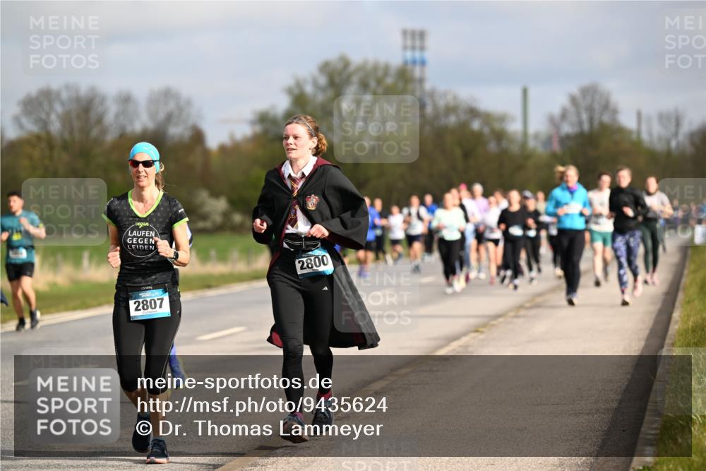 12.04.2026 - 45. Internationalen Wilhelmsburger Insellauf Dr. Thomas Lammeyer http://msf.ph/oto/9435624 12.04.2026 09:25:11 Laufen 2807, 2800 meine-sportfotos.de
