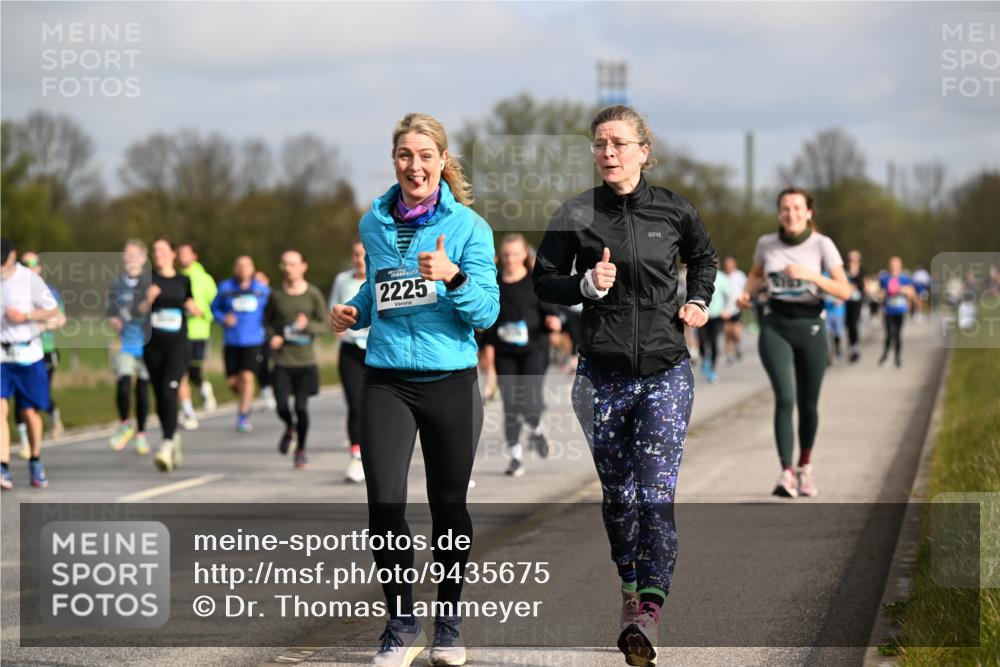 12.04.2026 - 45. Internationalen Wilhelmsburger Insellauf Dr. Thomas Lammeyer http://msf.ph/oto/9435675 12.04.2026 09:25:20 Laufen 2225 meine-sportfotos.de