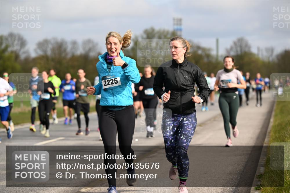 12.04.2026 - 45. Internationalen Wilhelmsburger Insellauf Dr. Thomas Lammeyer http://msf.ph/oto/9435676 12.04.2026 09:25:20 Laufen 2225 meine-sportfotos.de